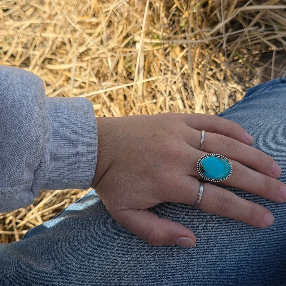 Arizona Turquoise Sterling Silver 925 Statement‎ Ring Size 9 Oval Beaded H034